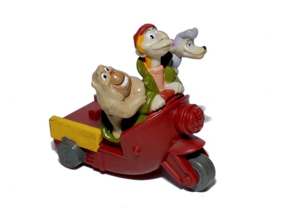 Oliver and Company Fagin Georgette and Winston Plastic Figurine