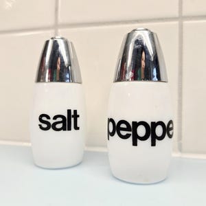 Vintage Milk Glass Salt and Pepper Shaker Pair Gemco Westinghouse MidCentury MCM RARE Collectible Kitchen Display Advertising