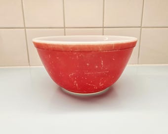 Pyrex Red #402 1 & 1/2 Qt Nesting Bowl Solid Primary Mid Century Mixing Bowl Collectible Pyrex RARE Rainbow good condition