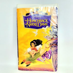 Walt Disney&#39;s the Hunchback of Notre Dame VHS Masterpiece Collection Clam Shell Case Rare 1996 Animation Cartoon Video