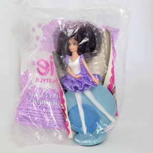 My First Ballerina Barbie with brushable hair Vintage McDonalds Happy Meal Toy 1993 Figure New in Package