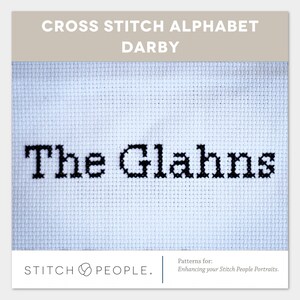 Stitch People Alphabet Darby: Alfabeto de ponto cruz com fonte serif clássica