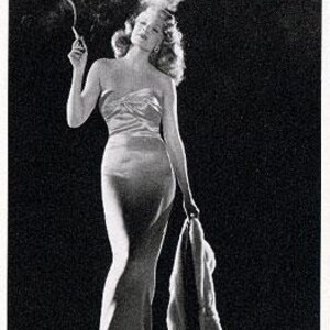 Postal de Rita Hayworth de 4 x 6 pulgadas