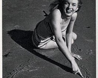 Marilyn Monroe by Joseph Jasgur Postcard