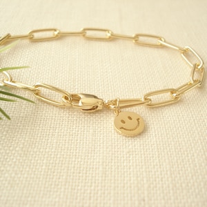 Gold Link Bracelet...Smiley Face Bracelet, Emoji, Happy Face Layering bracelet, Chunky Chain Link Bracelet, Paper clip disc charm bracelet