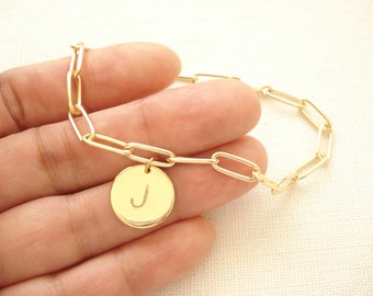 Gold or Silver Link Initial Bracelet...Personalized Layering bracelet, Chunky Chain Link Bracelet, Paper clip Initial disc charm bracelet