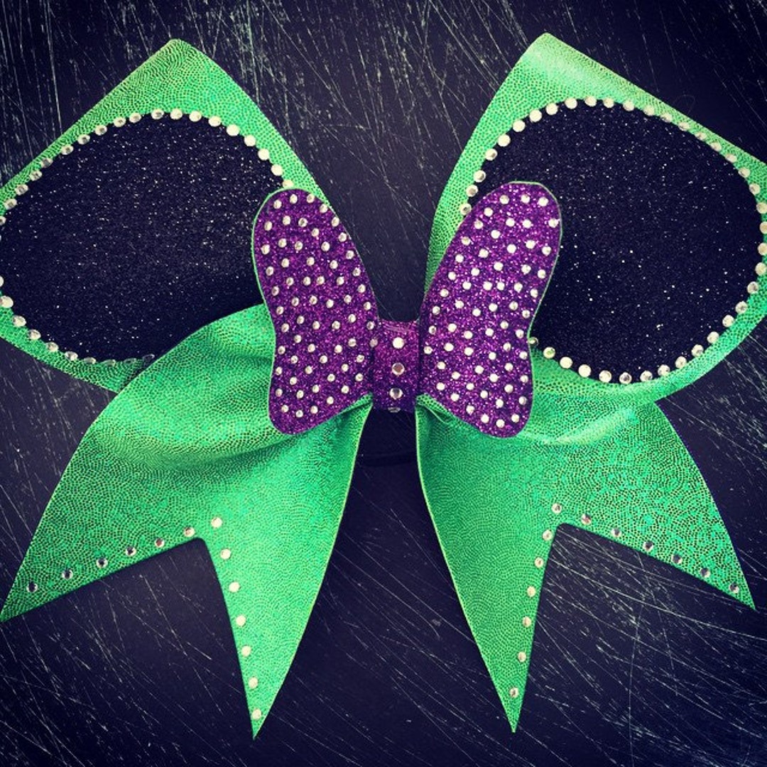 Bows of London Cheer Bow (Lola) LoLo Cheer Bows (@lolocheerbows) · Brantford, ON main image 3