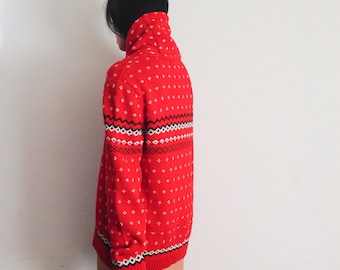 Red holiday print oversized sweater