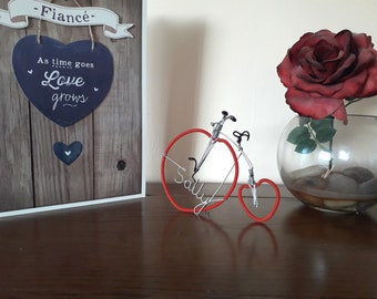 Gift for cyclists, wedding cake topper, bicycle gift.