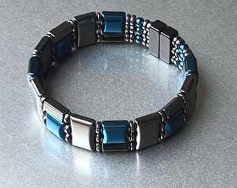 Beautiful Midnight Blue & Black Triple Strength Magnetic Bracelet!