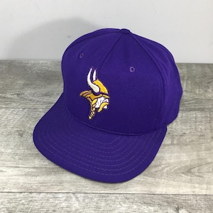 Minnesota Vikings Football AJD Professional 1980s Made in USA Snapback Hat Cap Nylon Purple Adjustable Size