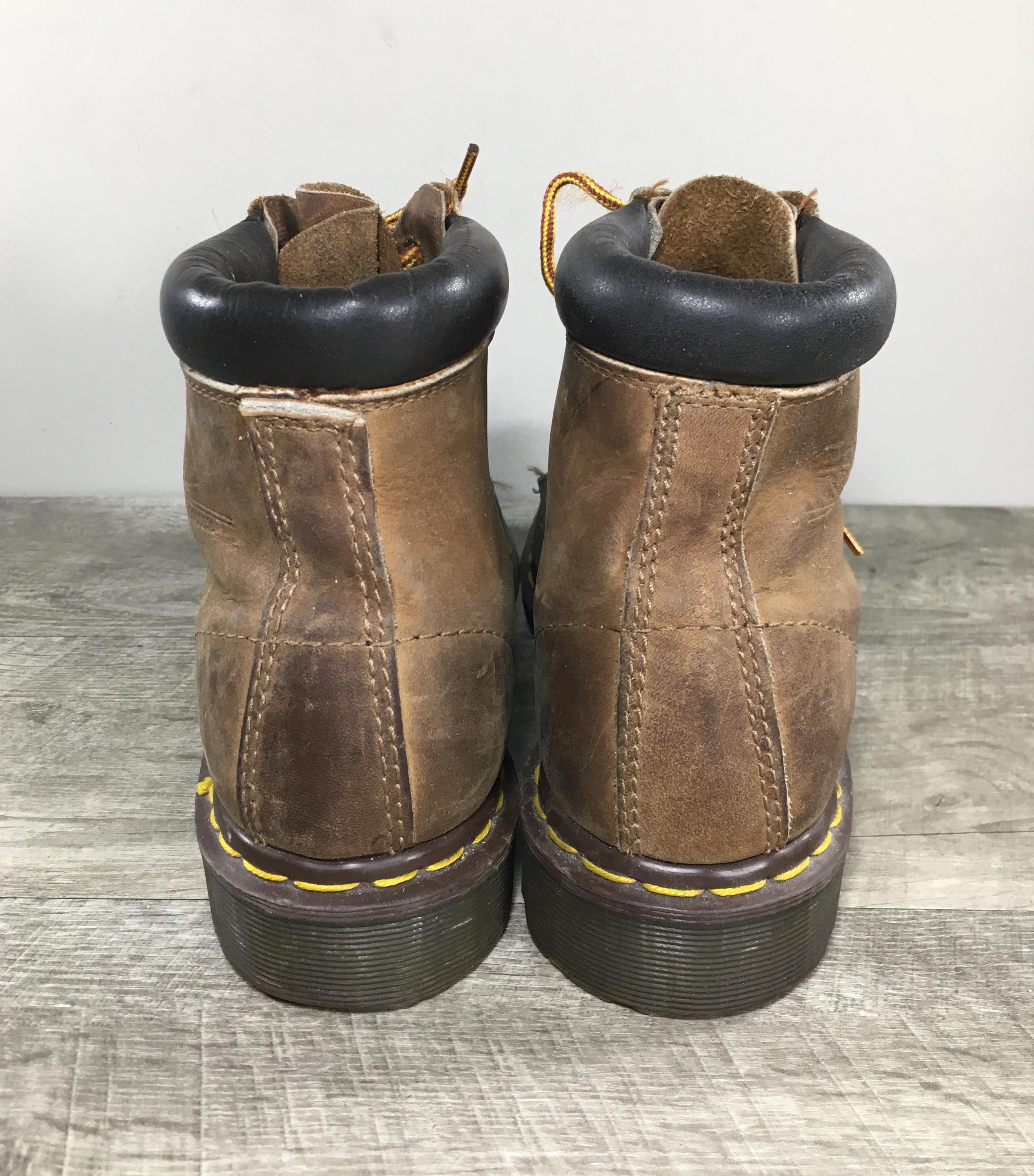 Vintage Dr. Docs Martens Doc 1460 Lace up Soft Toe Mens  display picture 3