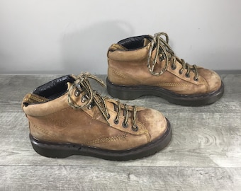 Dr. Martens Air Wair Mens 8287 Doc Vintage Chunky Grizzly Leather Combat Soft Toe Boots Size UK 6 US 7 Made in England