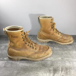 Vintage Walker Made in USA Mens Brown Leather Work Hunting Soft Toe Crepe Sole Boots Size 8.5 Extra Wide Made in USA