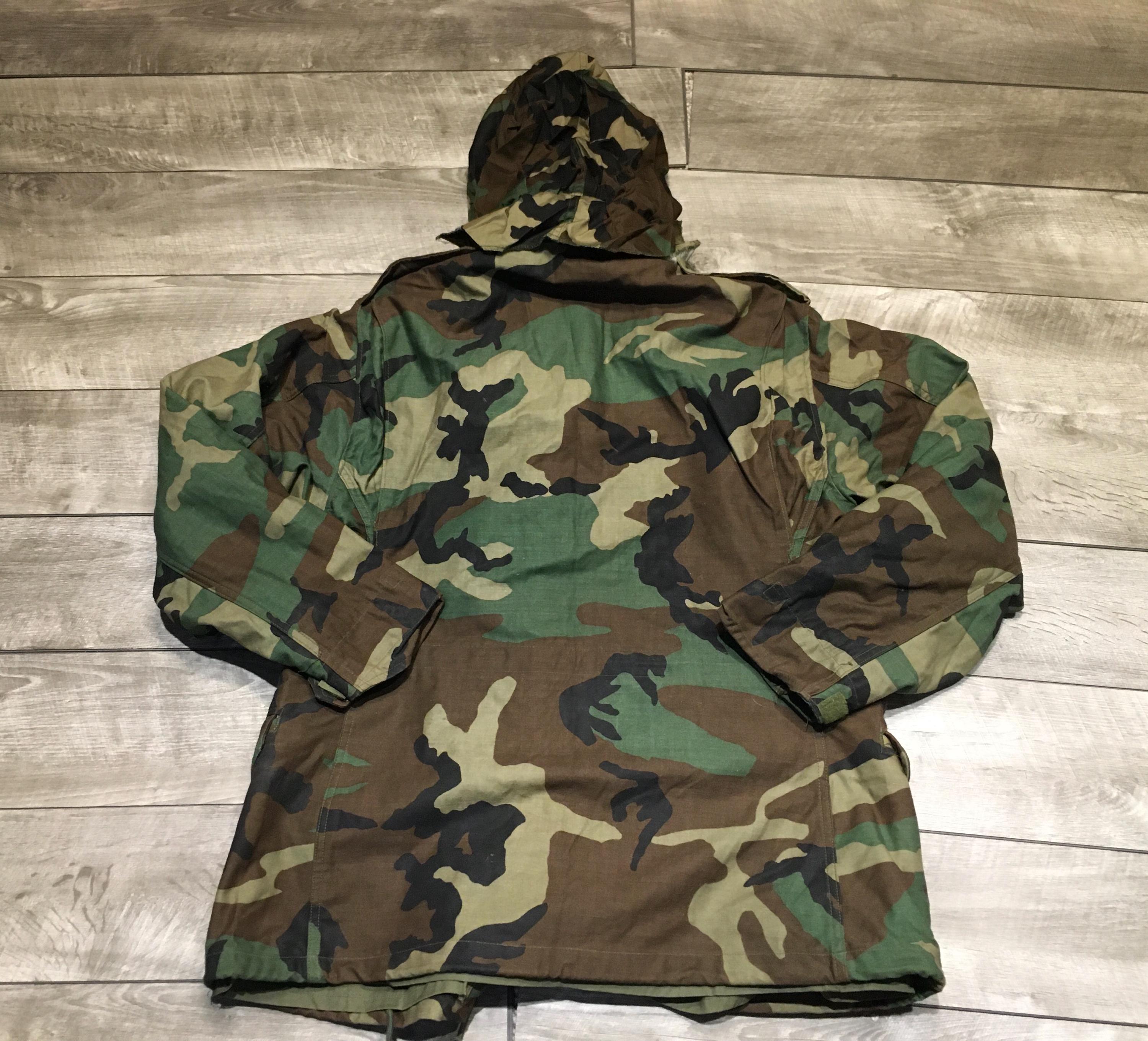 ジャケット・アウター 80s US.Army  Camo Parka (size L) Vintage 1980s US Army Camo Parka Cold Weather Jacket Golden