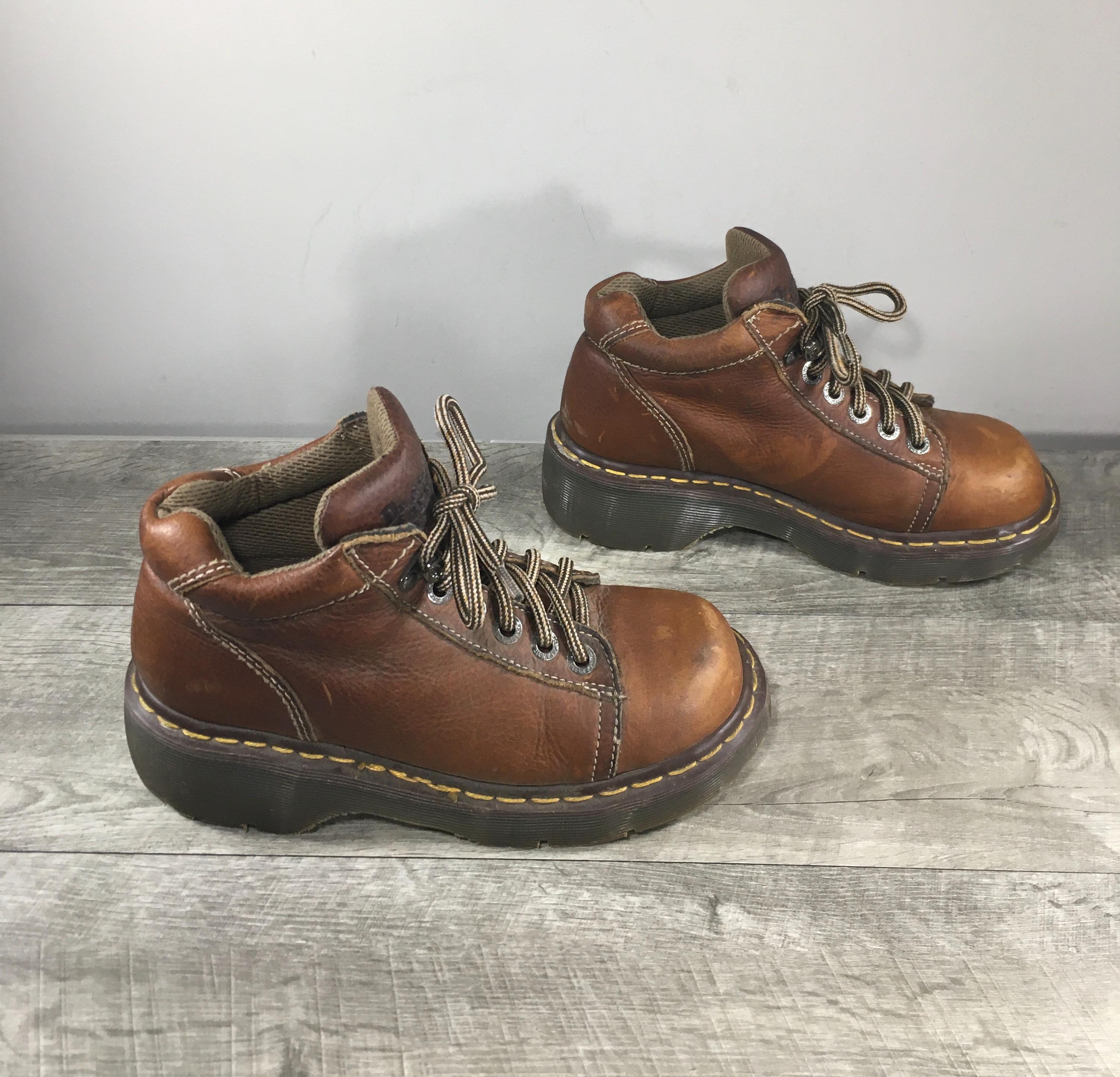 Vintage Dr. Martens 8542 Brown Leather Chunky England Platform