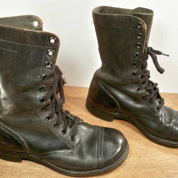 Vintage BF Goodrich Black Leather Vietnam Combat NAM Men's Non-Steel Toe Chukka Cap Toe Boots Made in USA Size 8 Wide