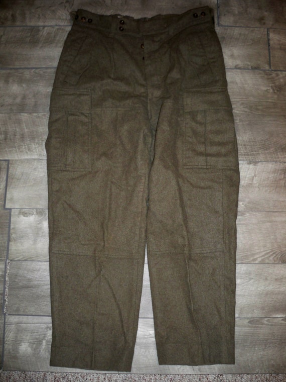 mens cargo shorts size 35 waist