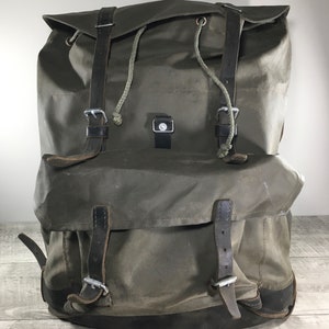 Vintage Swiss Army 1980s Rubberized Waterproof Nylon & Leather Green Mountain Rucksack Backpack Bag