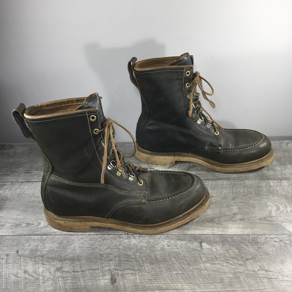 Hytest Moc Toe Olive Leather Billy Style Hiking Hunting Work Boots Vintage Size 9.5 Made in USA, Foto 1 von 5
