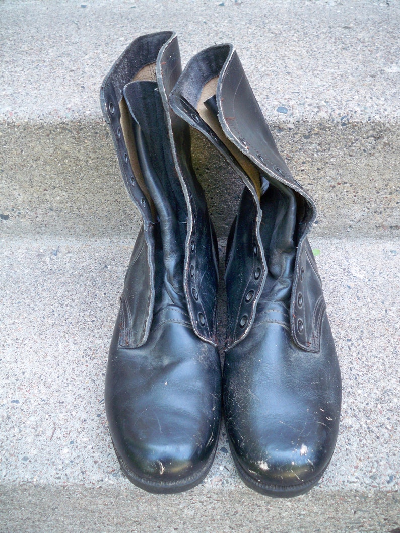 Dated 4-1973 Vintage Vietnam Combat WAR Trench Biker Work Men/'s Soft Toe Boots Made in USA Size 10 Wide