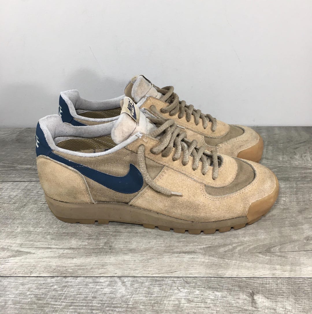 Vintage 1982 80s Nike Lava Dome Mens Leather Trainers Sneakers 