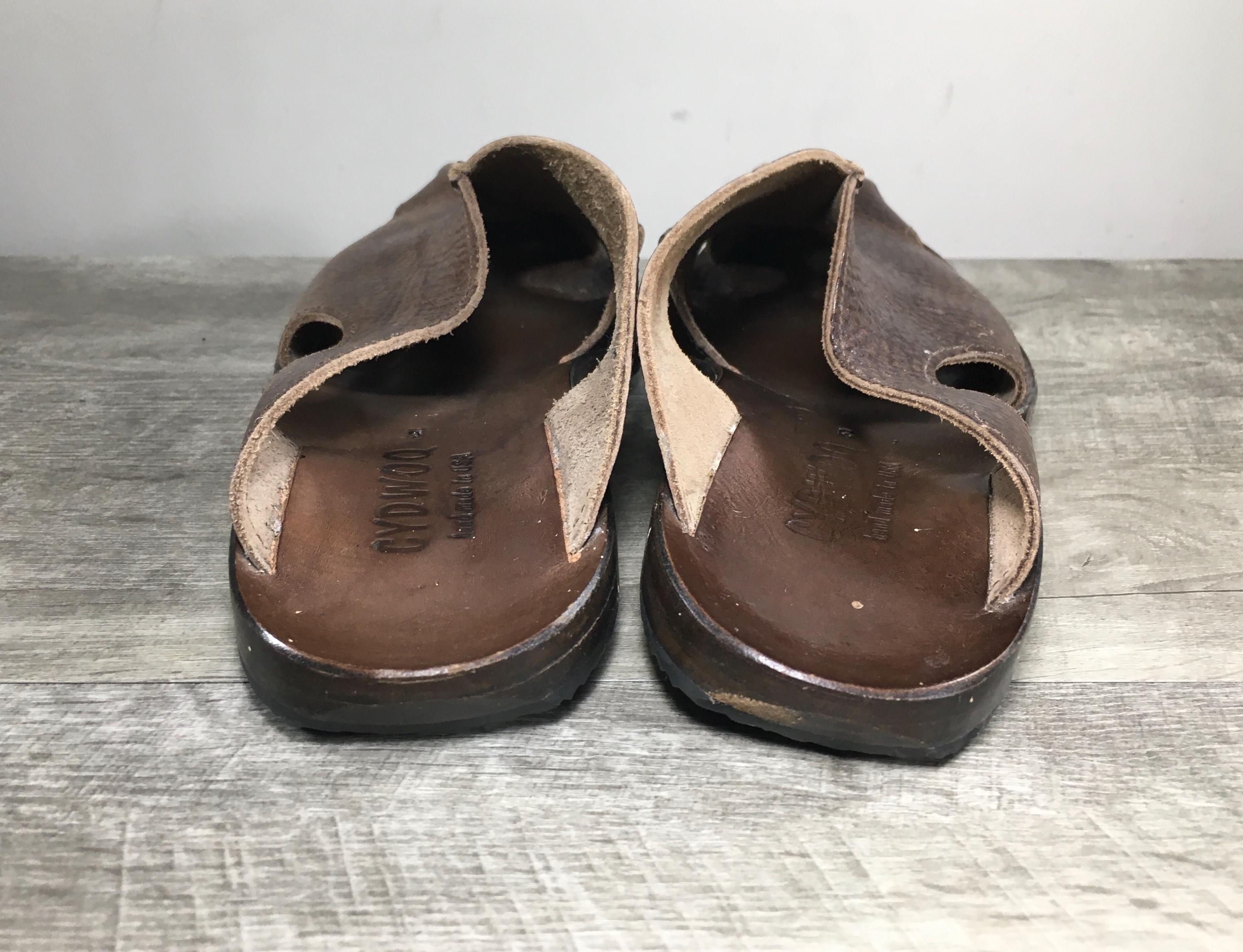 CYDWOQ Sandals Mens Size 12 Brown Leather Strappy Slip On Handmade In USA CYDWOQ Made in USA Vintage Brown Leather Slide Closed Toe  main image 3