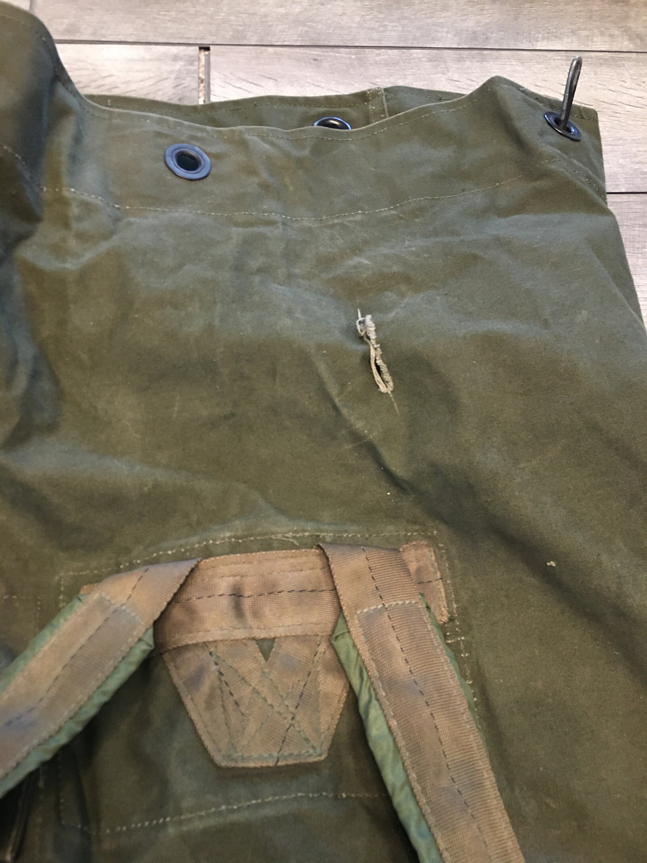 Vintage US Army Vietnam War Era BARRACK Laundry Duffle Duffel -  Israel