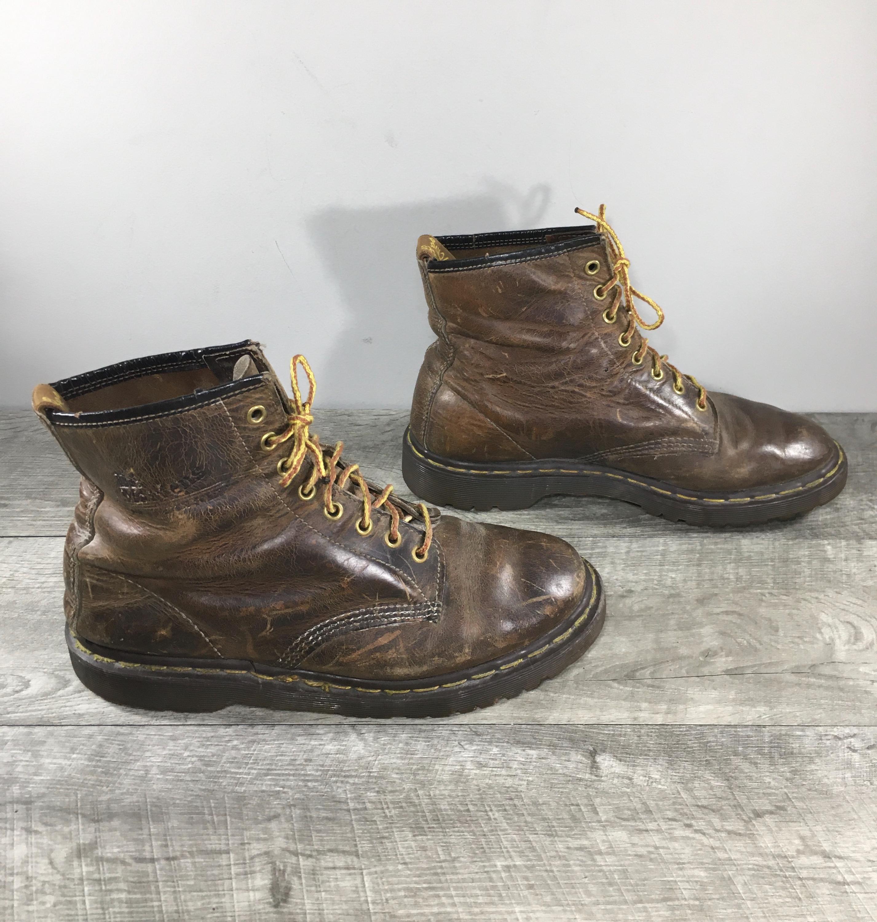 lacci raso dr martens lacci rossi