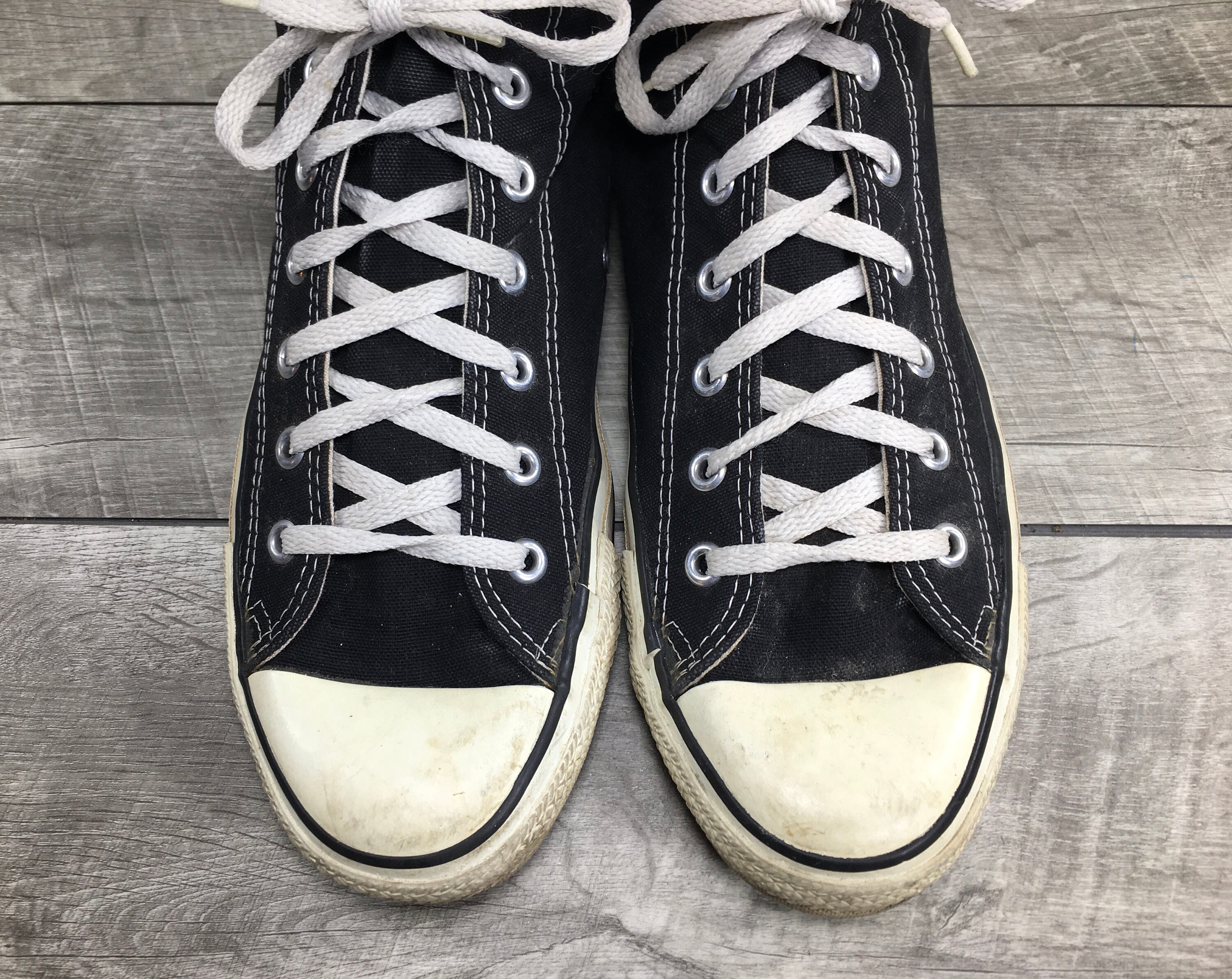 Vintage CONVERSE Chucks All Star Black Canvas High Top Men display picture 1