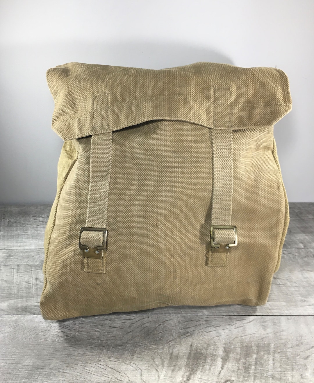 Us vintage バックパック french military 40s 襤褸 Vintage WWII WW2 Era Army Canvas Rucksack Backpack Field