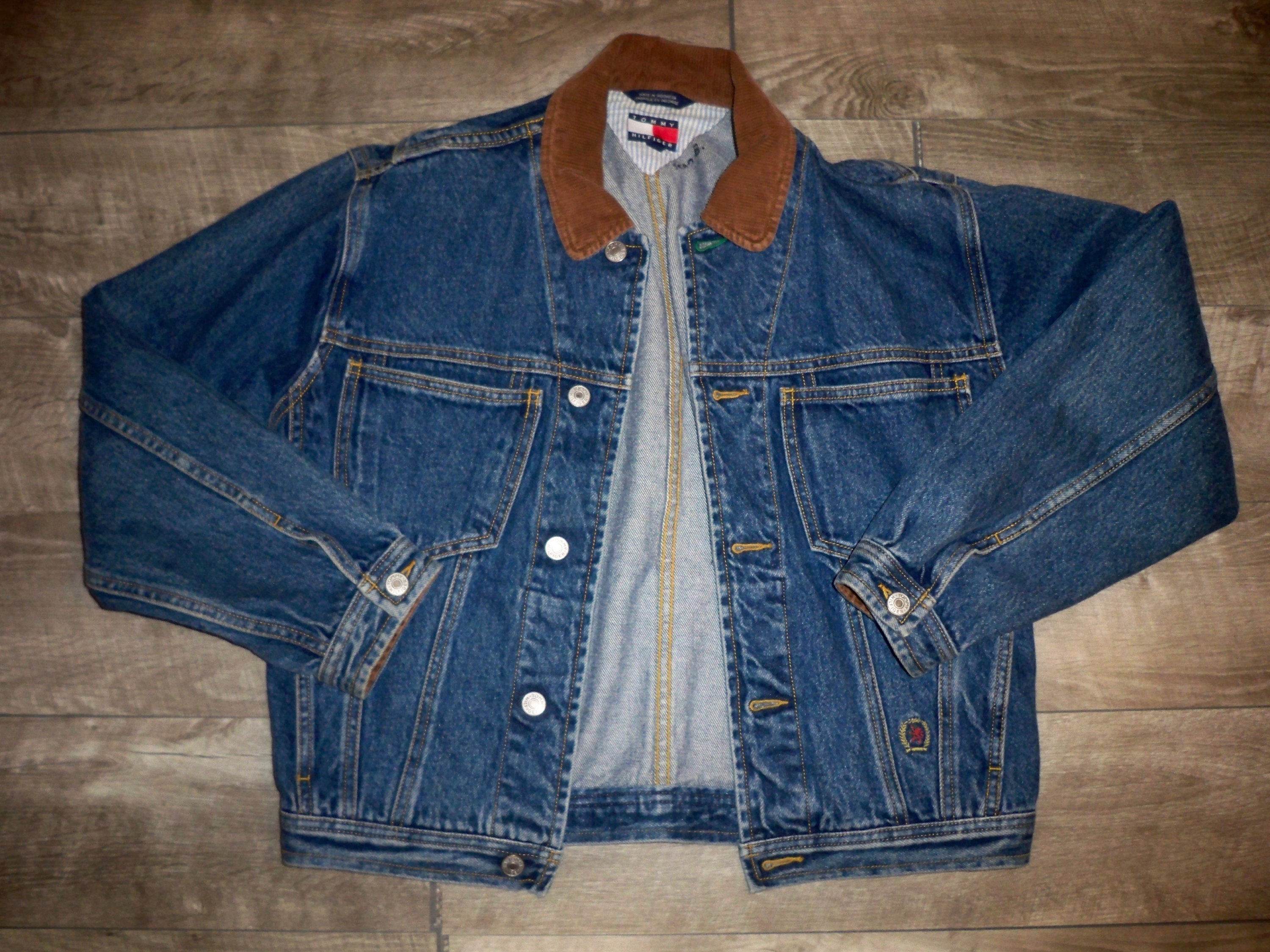 Vintage 90s Tommy Hilfiger Jean Jacket Crest Logo Blue Denim -