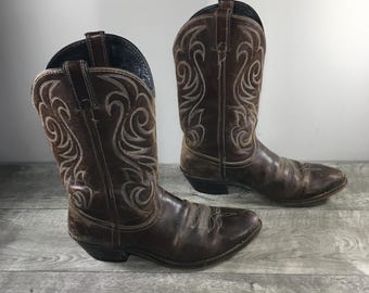 Vintage Laredo Brown Oiled Distressed Leather Cowboy Western Men’s Boots Size 10.5 Made in USA