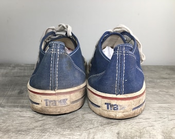 Vintage Trax Mens Low Top Dark Blue Canvas Shoes Sneakers Kicks
