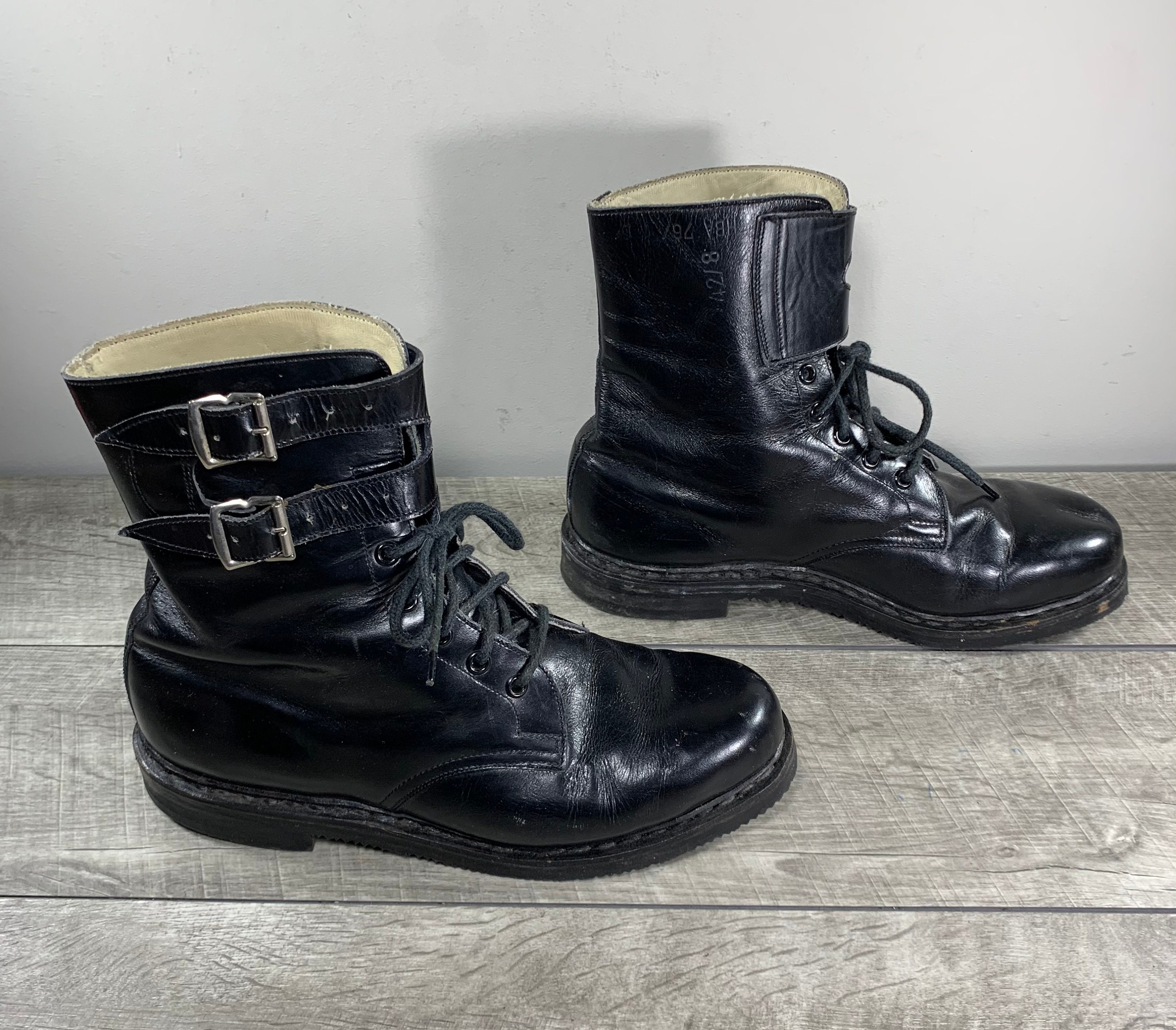 Art Refugeess Dior Navigate Combat Boot Sample 2  rQualityReps