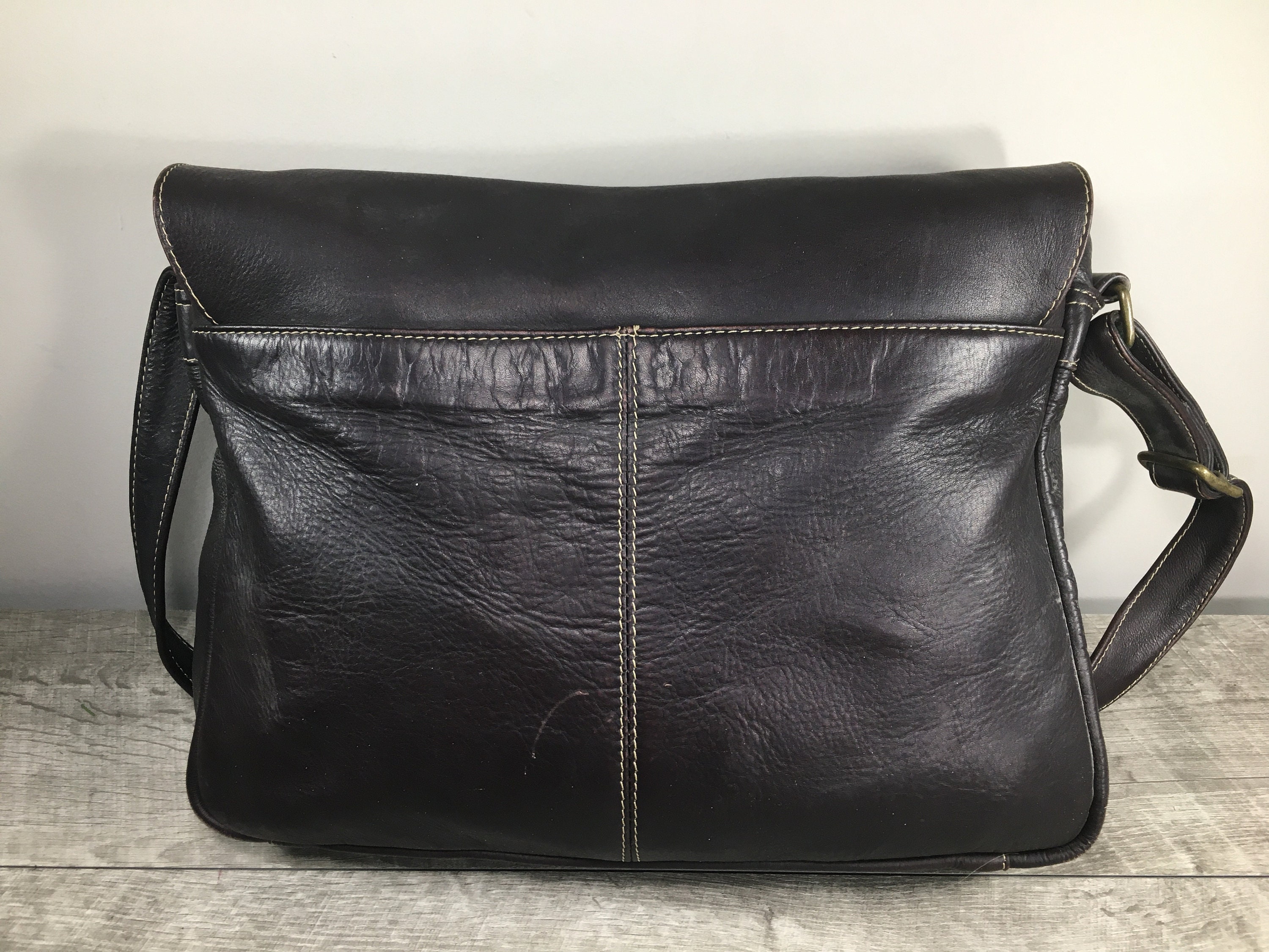 バッグ 90s Colombia messenger bag Columbia Sportswear Messenger Laptop Bag Vintage 90's Look