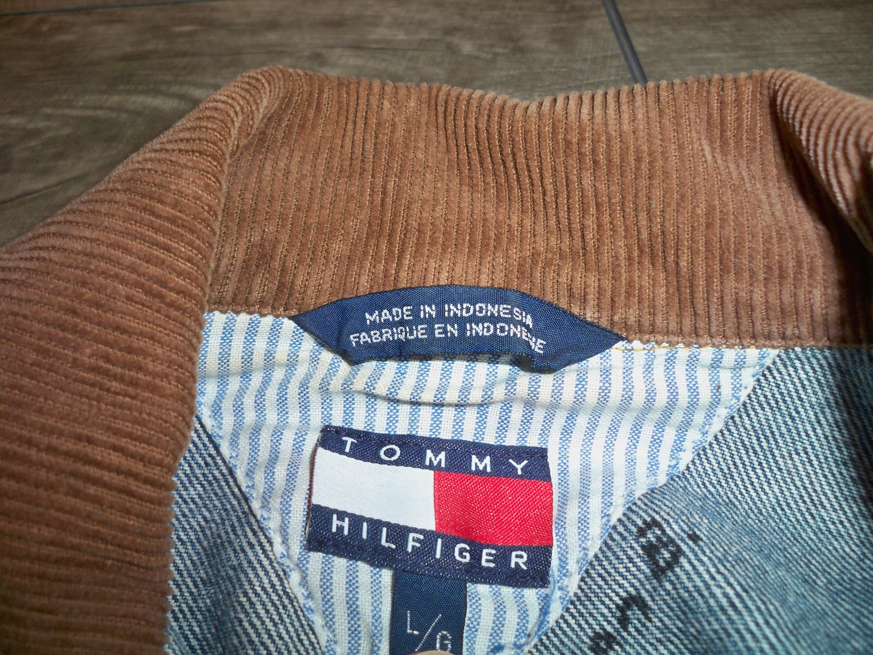 Vintage 90s Tommy Hilfiger Jean Jacket Crest Logo Blue Denim - Etsy