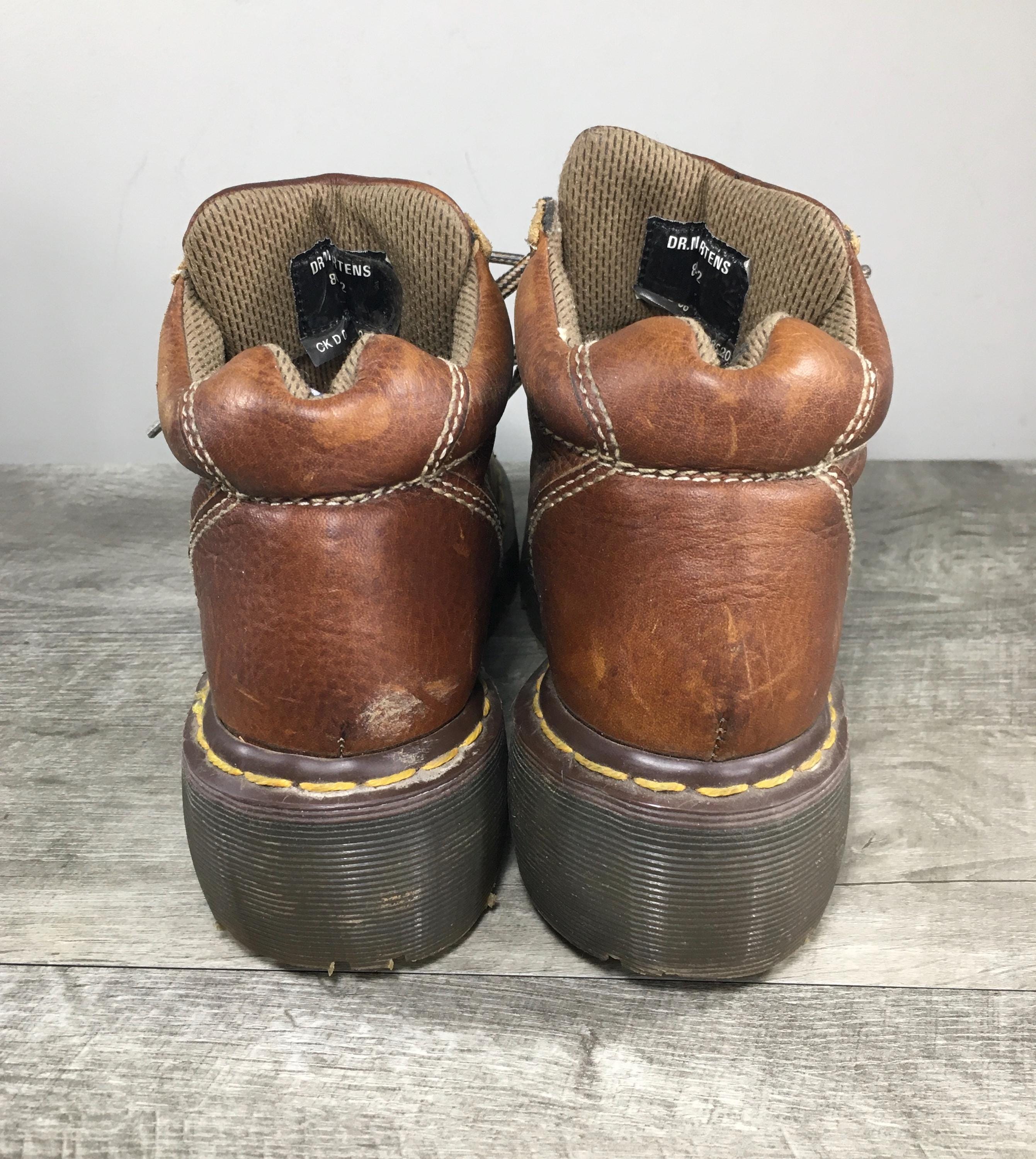 Vintage Dr. Martens 8542 Brown Leather Chunky England  display picture 3