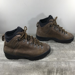 Tênis Nike Air All Condition Gear ACG 970608 masculino de couro, tamanho 8,5, fabricado na Indonésia