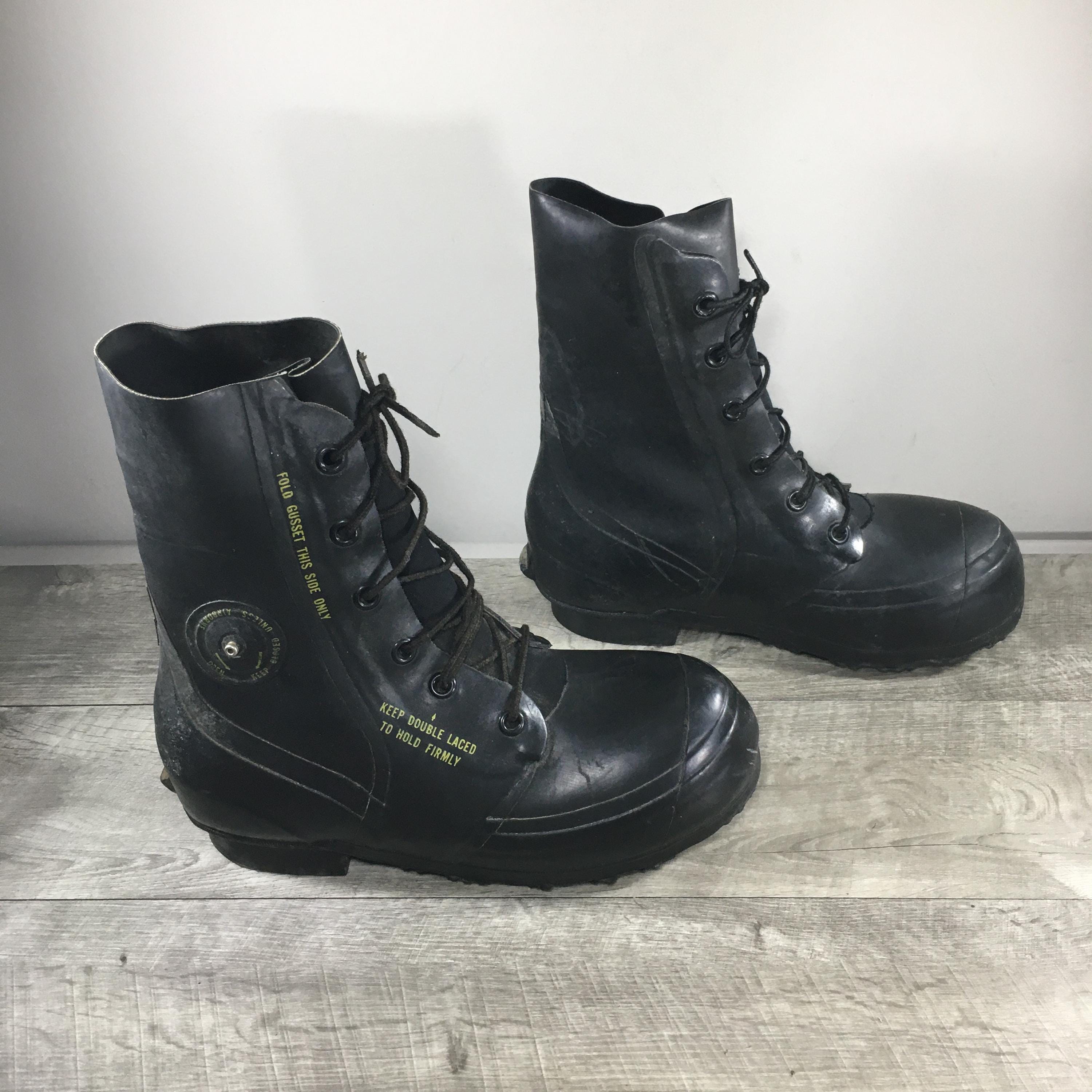 Mickey mouse military boots - Etsy 日本
