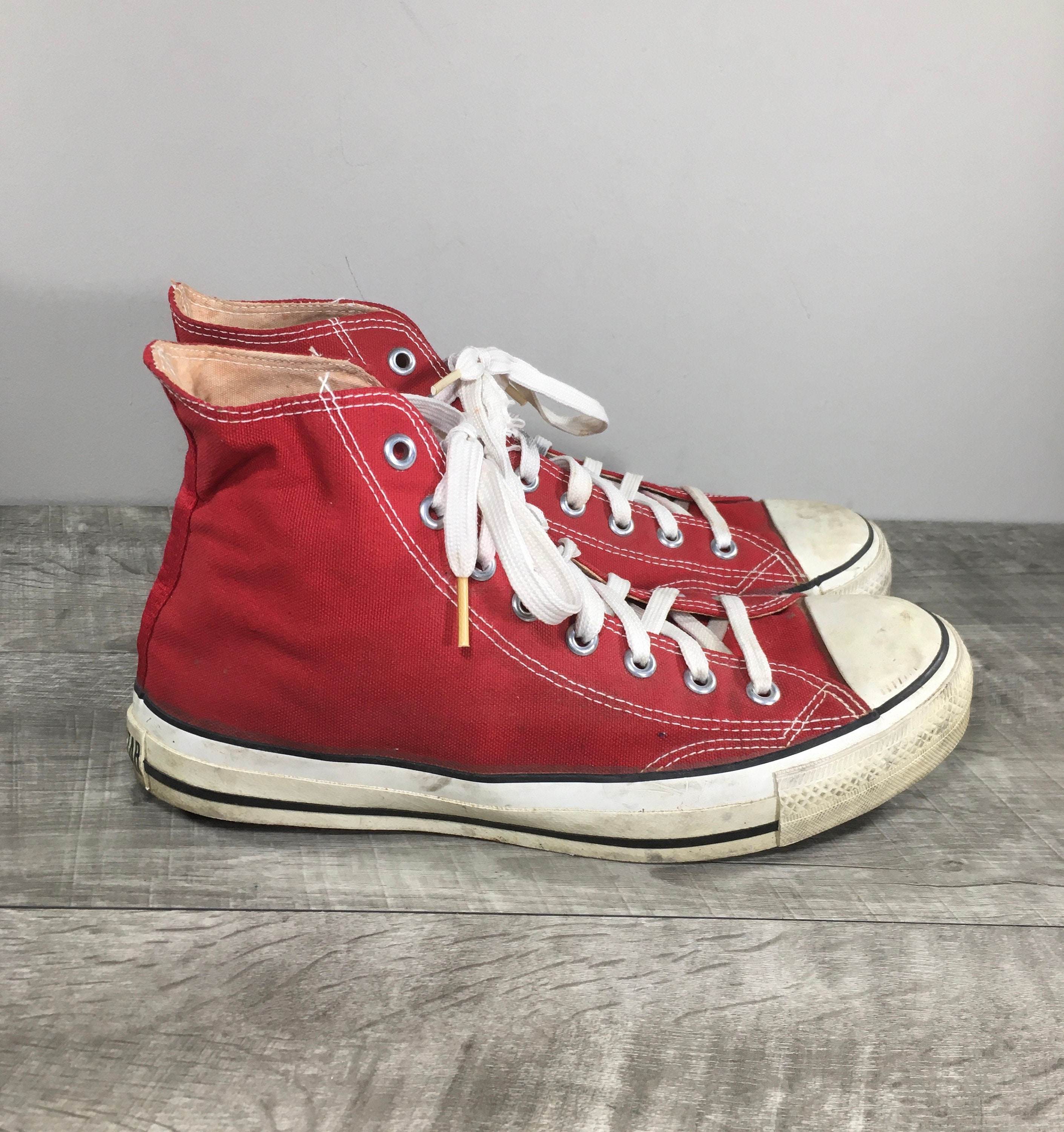 Vintage CONVERSE Chucks All Star Red Canvas High Top Men's Shoes