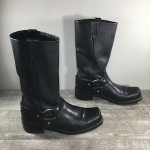 Vintage Mens Black Leather Harness Motorcycle Riding Engineer Soft Toe Boots Made in USA Size 8.5 Medium
