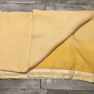50s St.Marys ウールブランケット 黄色 イエロー ヴィンテージ Vintage St Marys Vintage Wool Blanket - Etsy