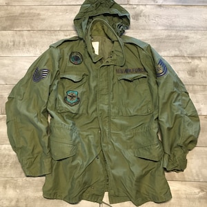 Vintage 1986 US Army Military Chemical Protective Suit Class