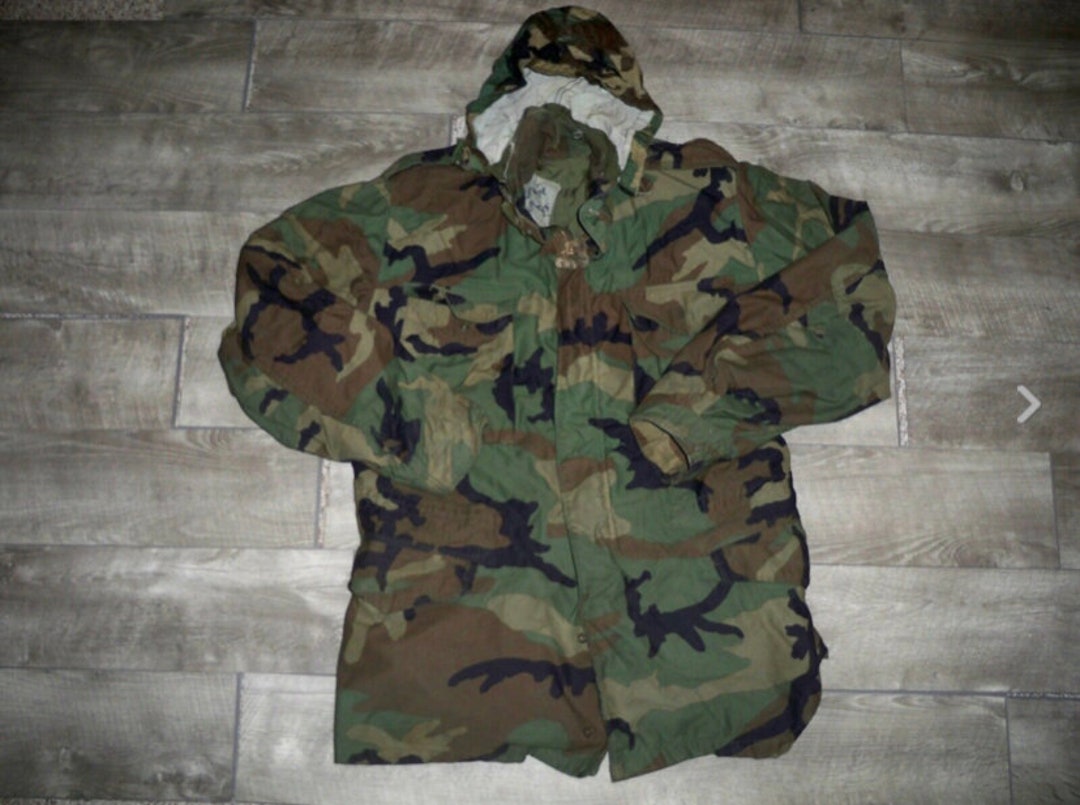 1980's Vintage US Army Camo Parka Cold Weather Jacket Military Clothes ...