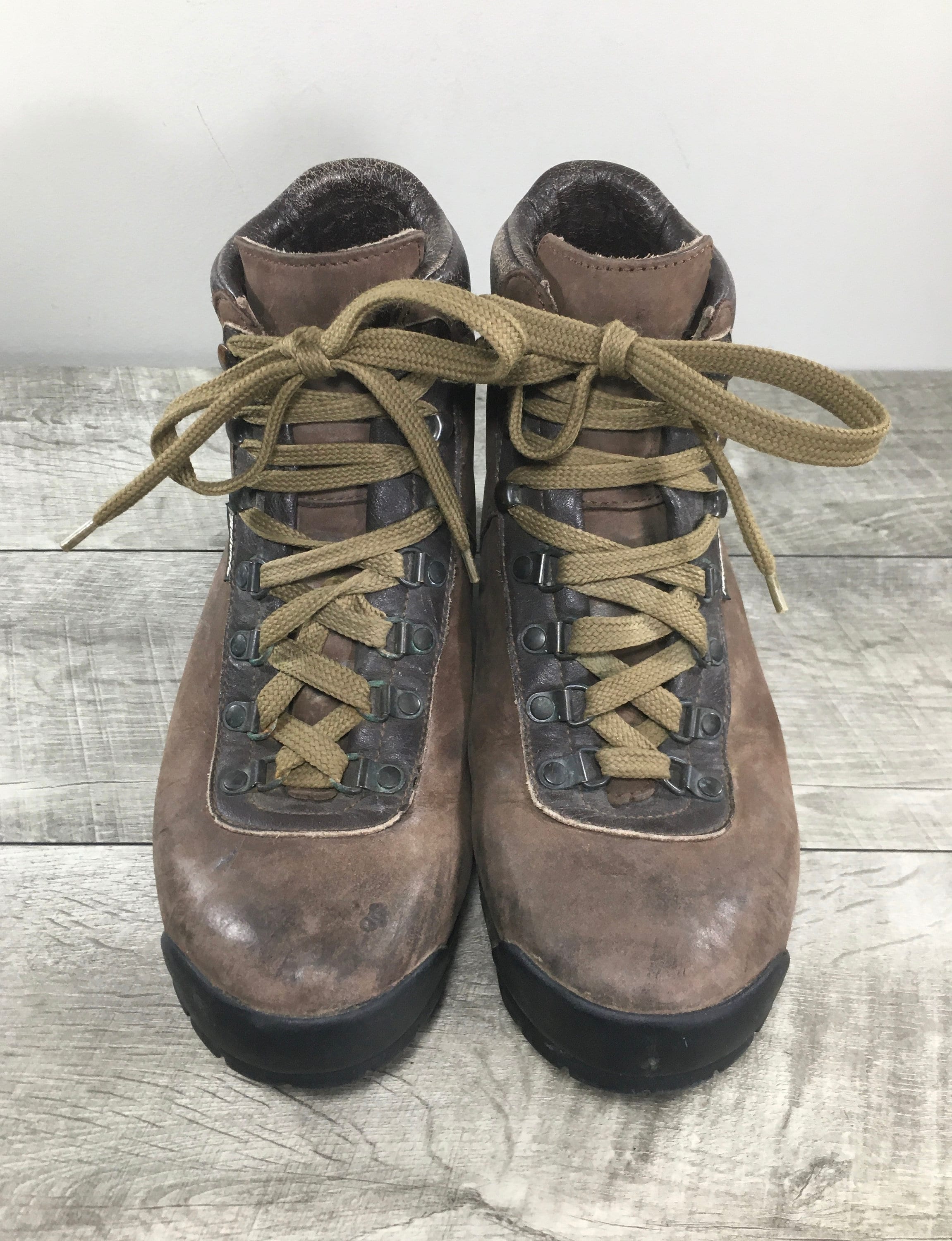 Raichle Made in Switzerland Womens Hiking Leather Hiker Backpacking Boots Vintage Size 7.5 Medium Etsy UK