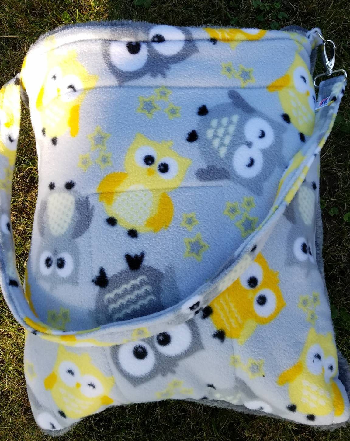 SALE! Owl Quillow, fleece and Minky quilt in a pillow ultra warm lap quilt, hospital comfort, owl lo