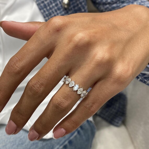 Diamond Oval Ct Half Eternity Ring, Glamorous E/VVS2 Clarity