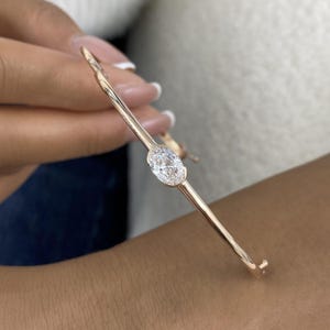 1ct TCW Diamond Bangle Bracelet In 14k Solid Gold; Flawless E/VVS1 IGI Certified LGD lab-grown Diamonds; Solitaire Diamond Bracelet