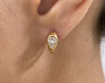 14K Yellow Gold Earrings, Pear Cut Diamond Hoop Earrings, 0.7ct E/VVS2 Lab Created Diamond, Eco Friendly Diamond, Birthday Gift